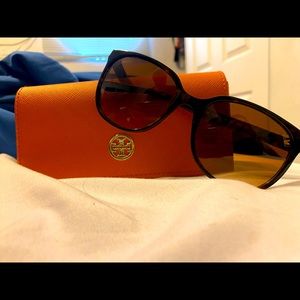 Tory Burch Sunglasses brand new with case